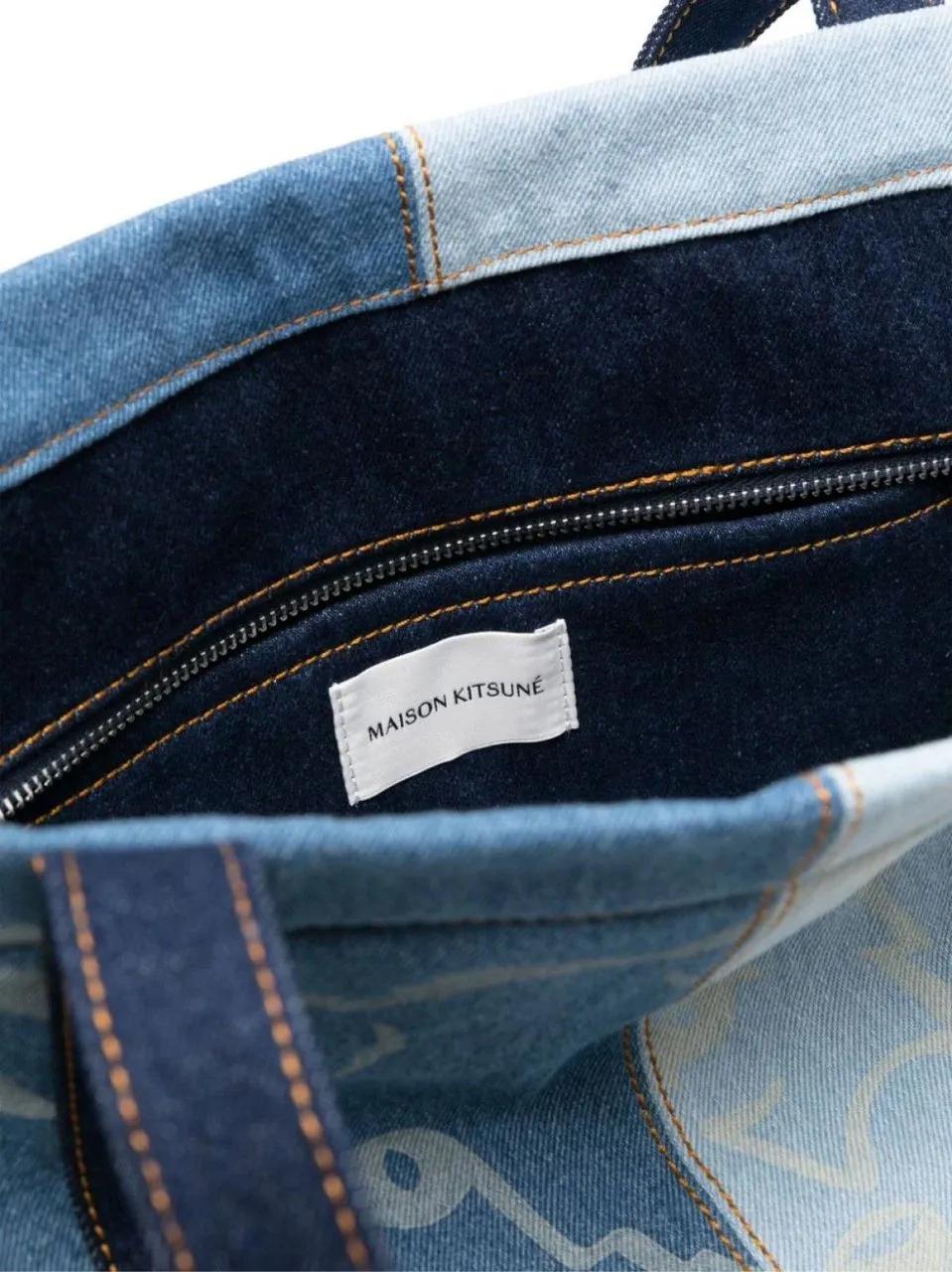 Maison Kitsune Totes & shoppers Fox Head Logo Denim Tote Bag in blauw