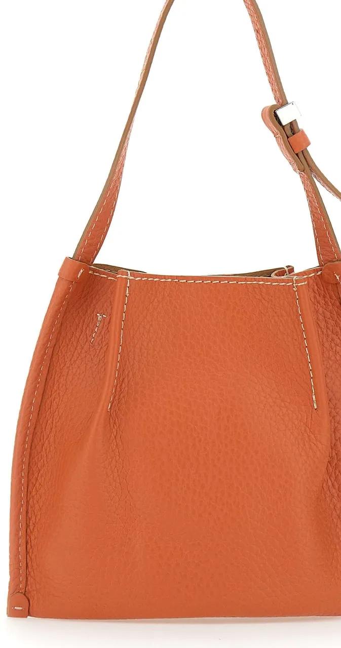 Gianni Chiarini Hobo bags Orange in oranje