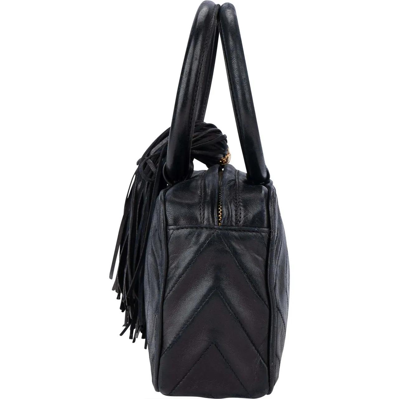 Thumbnail - Chanel Crossbody Bags - Chanel Quilted Lambskin Iconic Camera Looping Circ - Gr. unisize - in Bunt - für Damen