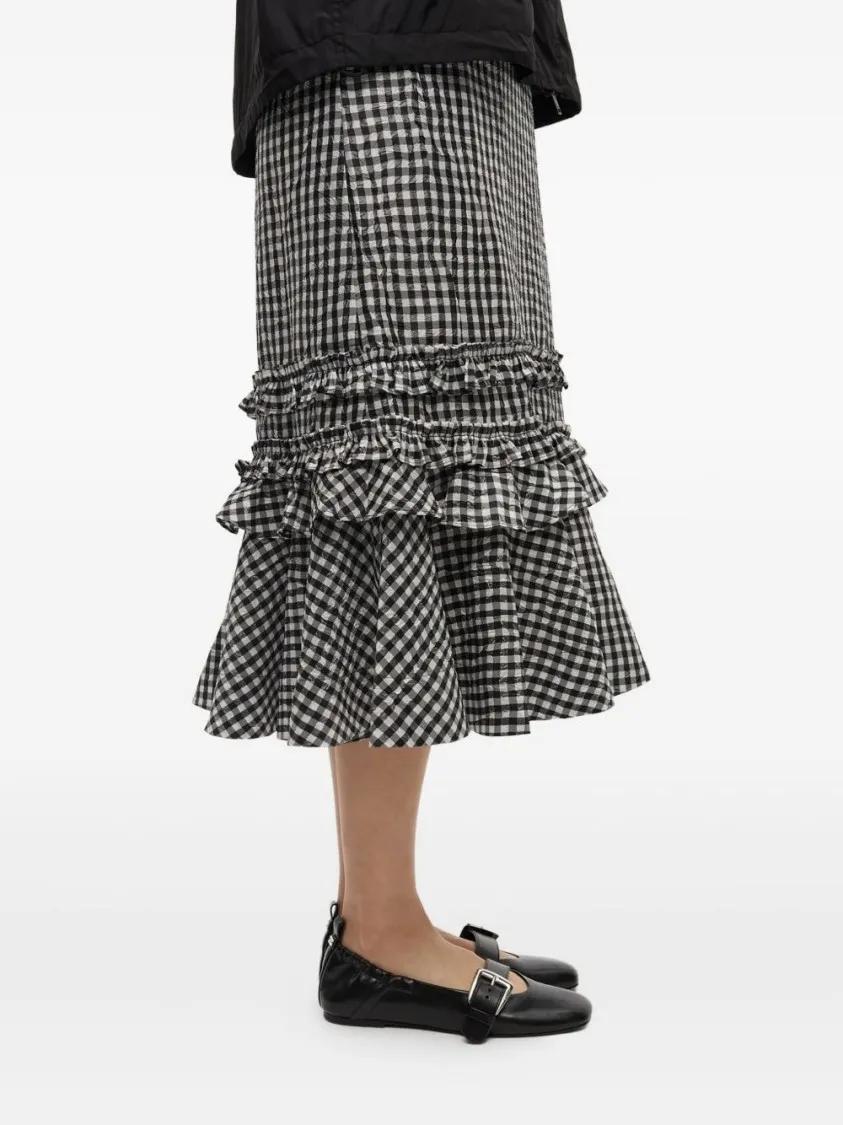 Thumbnail - Pointed-Toe Ballerina Flats With Buckle Detail - Gr. 36 (EU) - in Schwarz