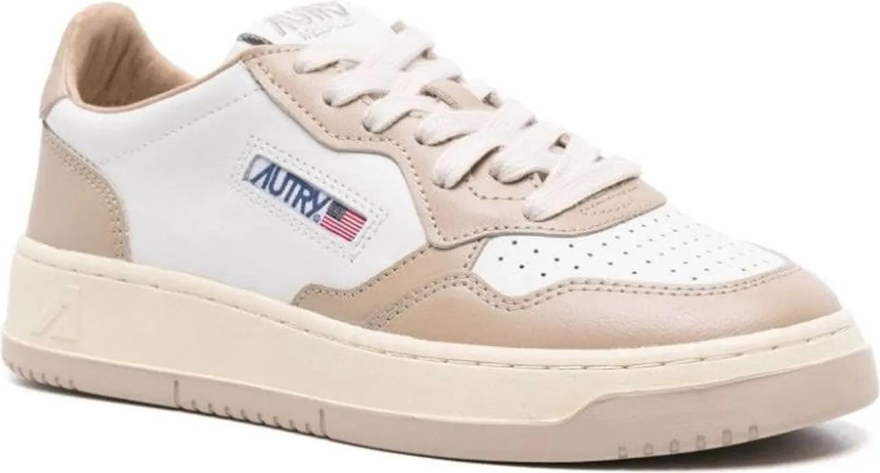 Autry International Low-Top Sneaker - Sneakers White - Gr. 37 (EU) - in Weiß - für Damen