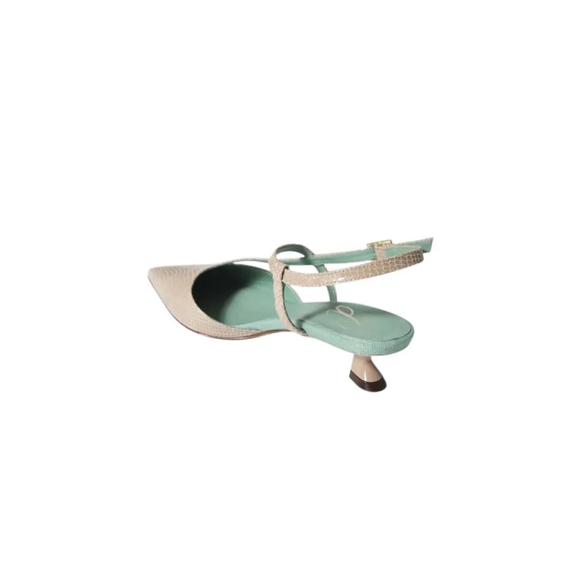 パンプス Paola D'arcano Pink Lizard Pumps With Kitten Heel Paola D'arcano Pink Lizard Pumps With Kitten Heel | THE LIST