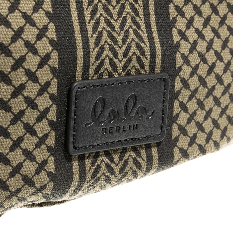 Lala Berlin Weekender Big Bag Muriel 2.0 Heritage Stripe Black (Image 5)