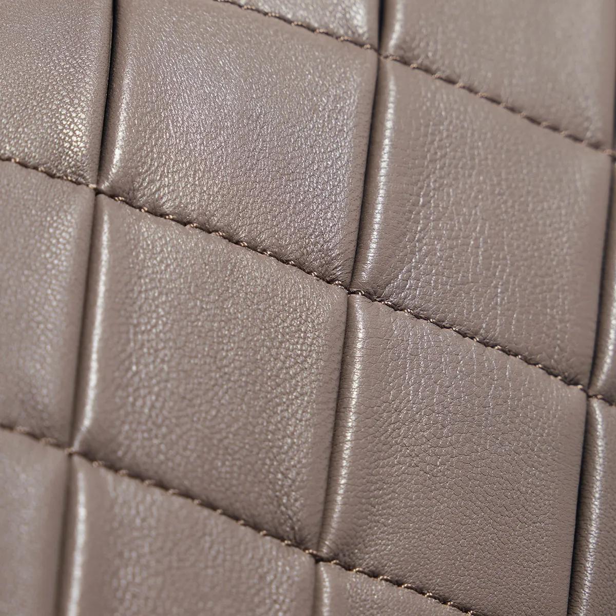 LESVISIONNAIRES Shoppers Mila Weave in taupe