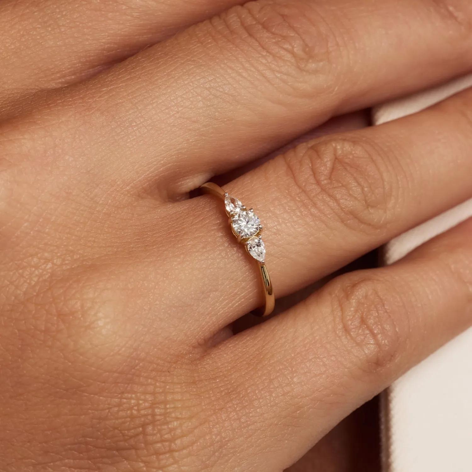 Isabel Bernard De la Paix Nancy 585 Gold Ring Gold Bague diamant