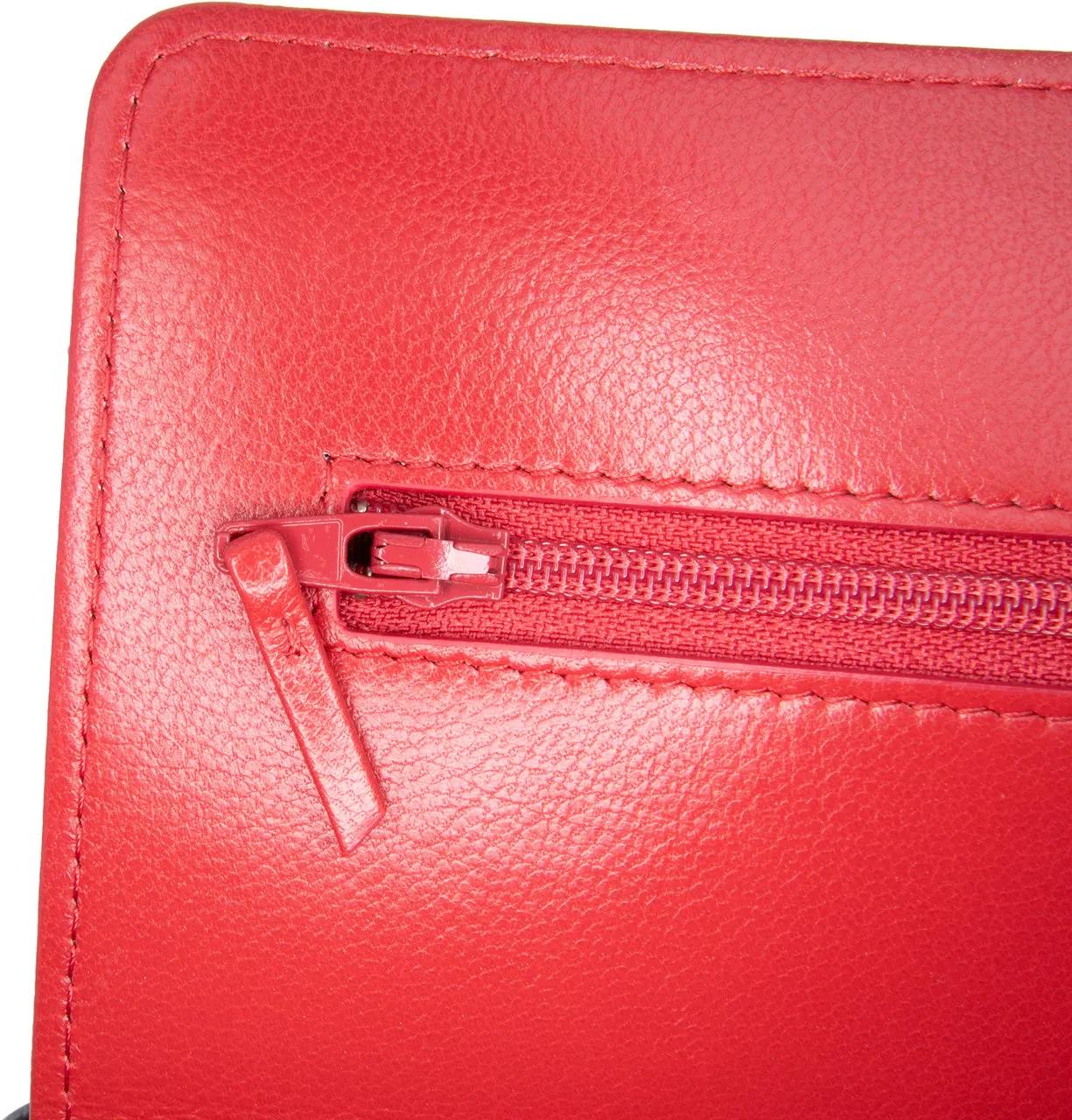 Thumbnail - Chanel Hobo Bags - Quilted Goatskin 19 Wallet on Chain - Gr. unisize - in Rot - für Damen