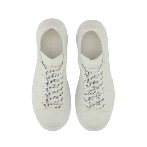 Alexander McQueen Low-Top Sneaker Oversized Sneaker White (Image 2)