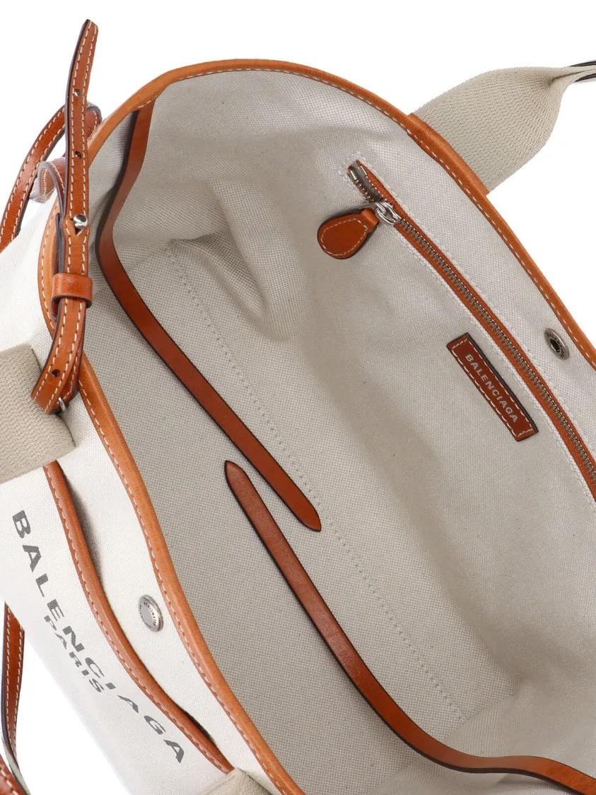 Balenciaga Shoppers & Totes Medium 'Biarritz' Tote Bag – Off-White in wit