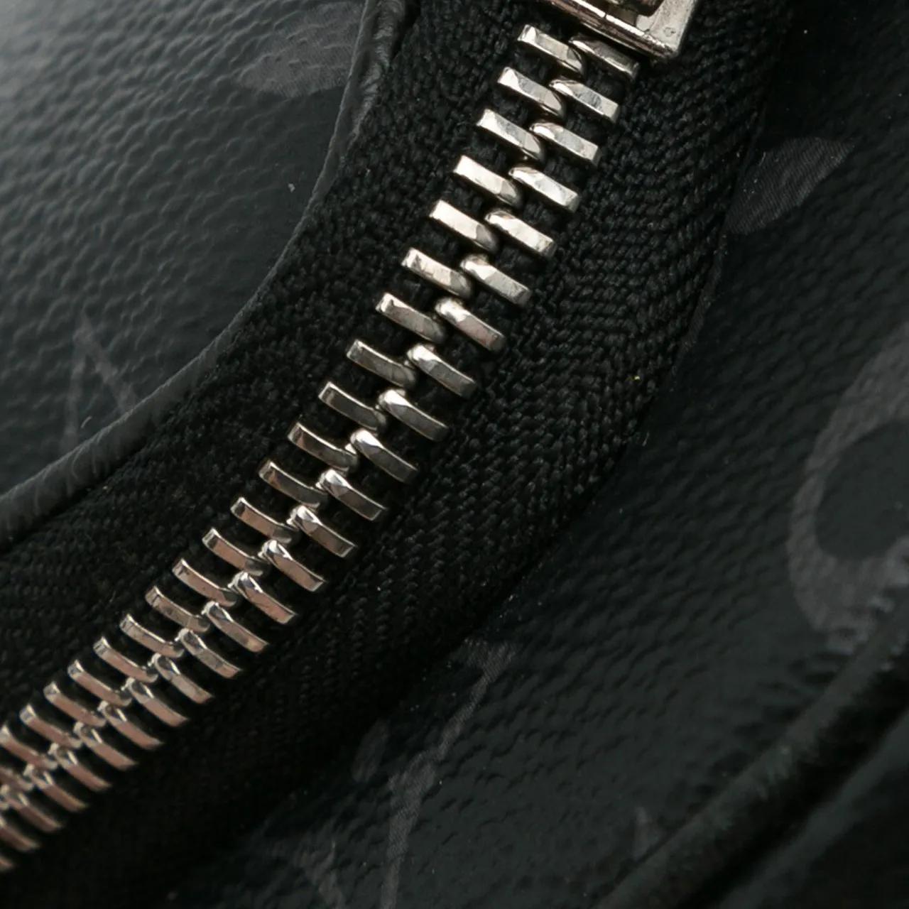 Thumbnail - Louis Vuitton Hobo Bags - 2021-2023 Monogram Eclipse Taigarama Outdoor Pouch - Gr. unisize - in Schwarz - für Damen