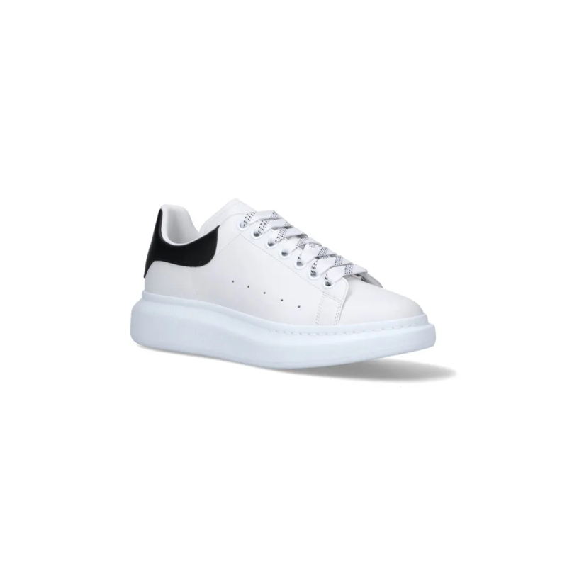 Alexander McQueen Sneaker basse "Oversize" Sneakers – White White