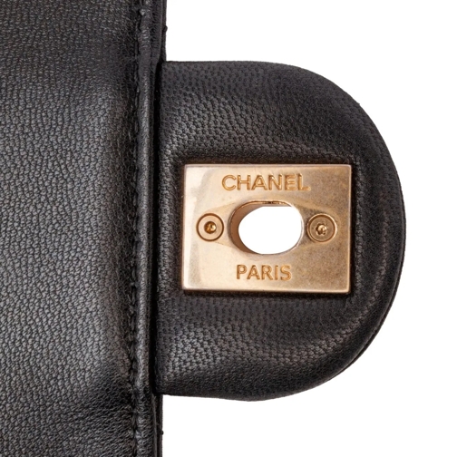 Chanel Sac à bandoulière 2019 Small Lambskin Chic Pearls Flap schwarz (Image 2)