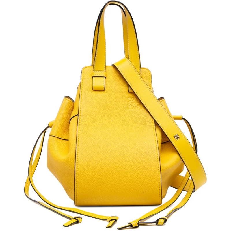 Loewe Sac à bandoulière Small Grained Calfskin Drawstring Hammock Satchel gelb