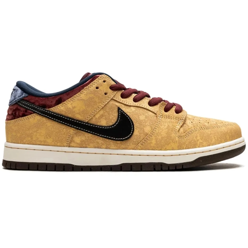 Nike Low-Top-Sneaker Sb Dunk Low Pro 'city Of Cinema' Sneakers braun