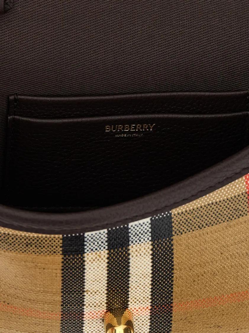 Burberry Hobo bags 'Highlands' Mini Handbag in zwart