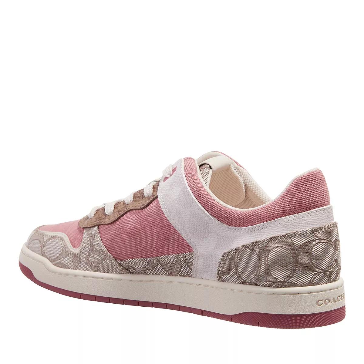 C201 Low Top Sneaker