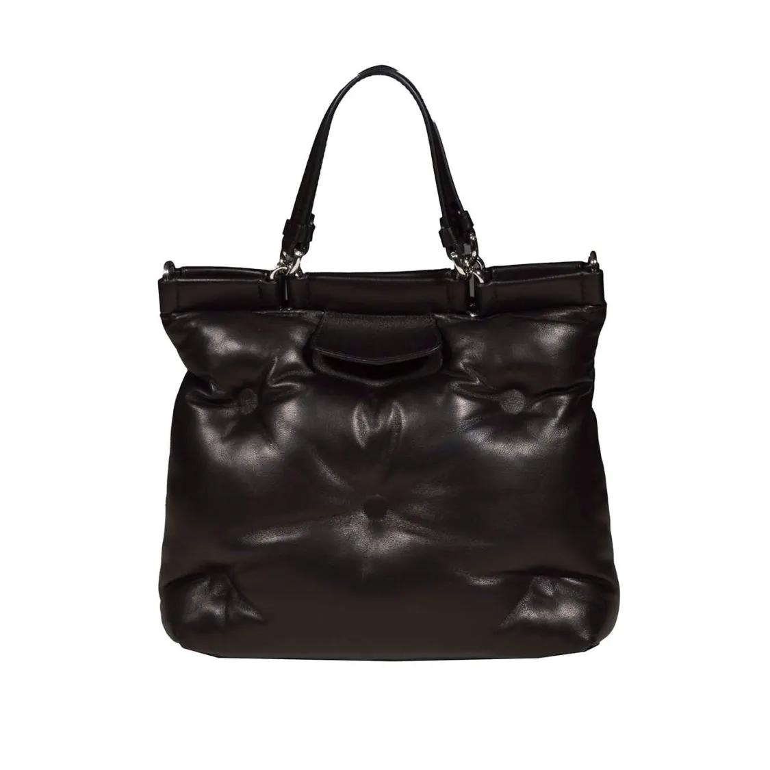 Maison Margiela Shoppers & Totes Black Leather Small Glam Slam Shopping Bag in zwart
