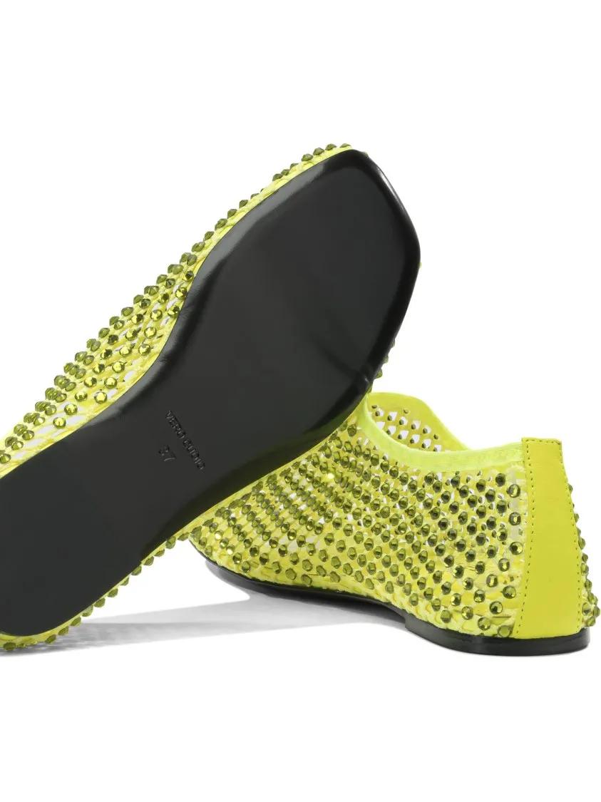 Thumbnail - Embellished Pointed Toe Ballerinas - Gr. 39 (EU) - in Gold