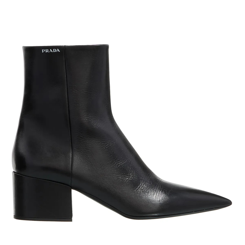 Prada Stiefeletten Leather Ankle Boots Nero
