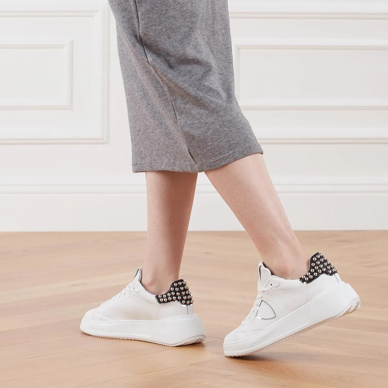 Philippe Model Low-Top-Sneaker Tres Temple Low Woman Veau Goujons_Noir Noir(Image 2)