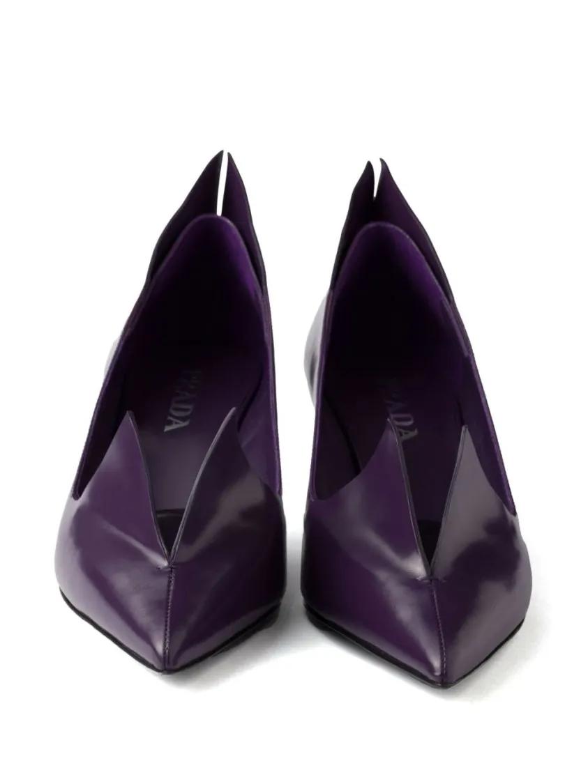 Thumbnail - Prada Hohe Schuhe - Pointed Toe Pumps With Cutout Detail - Gr. 36 (EU) - in Lila - für Damen