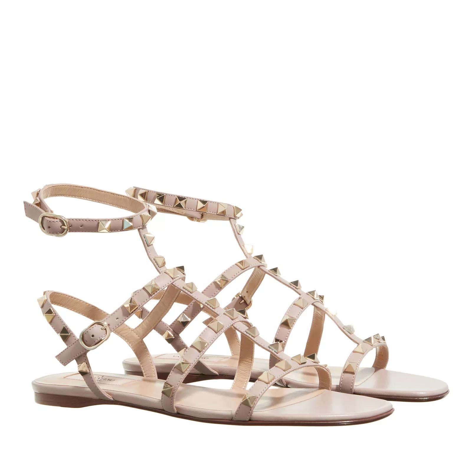 Rockstud hot sale flat sandal