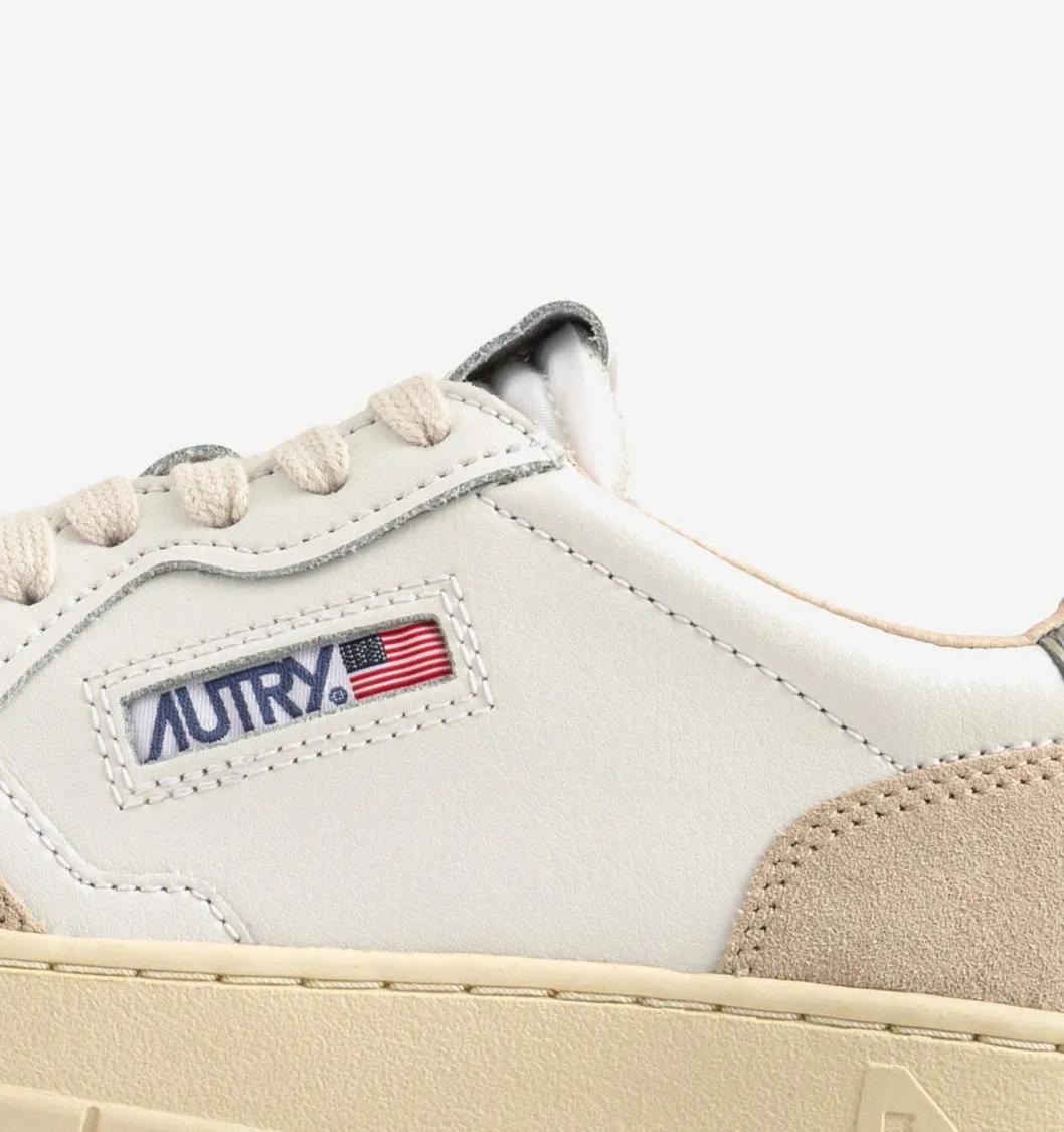 Thumbnail - Autry Low-Top Sneaker - Medalist Low Sneakers - Gr. 47 - in Weiß - für Damen