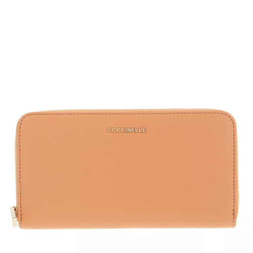 Coccinelle Metallic Soft Wallet Grainy Leather  Almond Continental Wallet-plånbok