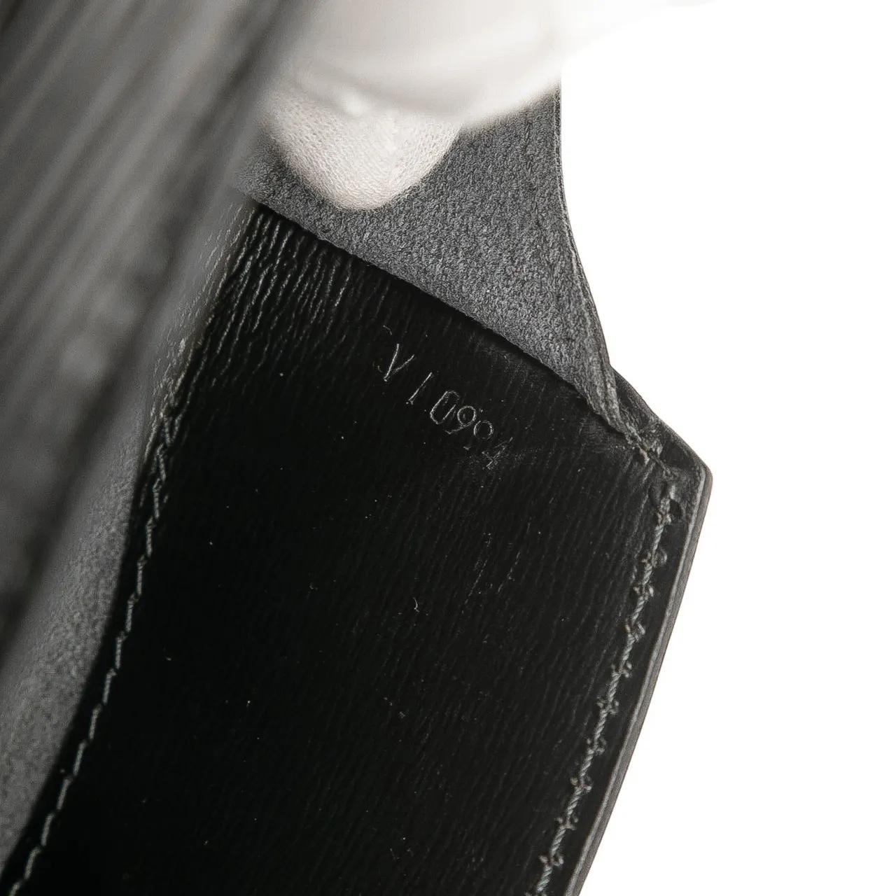 Thumbnail - Louis Vuitton Hobo Bags - Epi Cluny - Gr. unisize - in Schwarz - für Damen