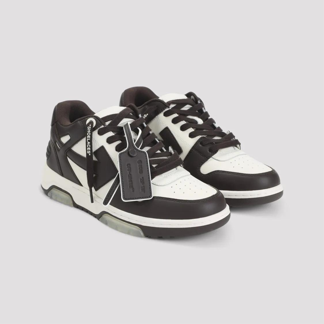 Thumbnail - Off-White Low-Top Sneaker - Heren Out Of Office - Gr. 43 (EU) - in Braun - für Damen