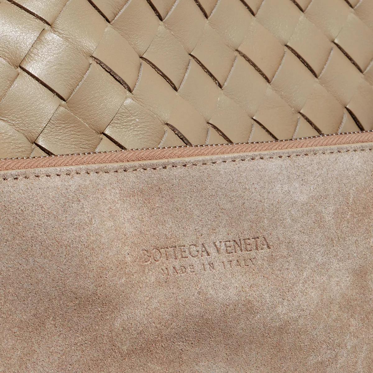 Bottega Veneta Shoppers Intrecciato Cube Tote Bag in taupe