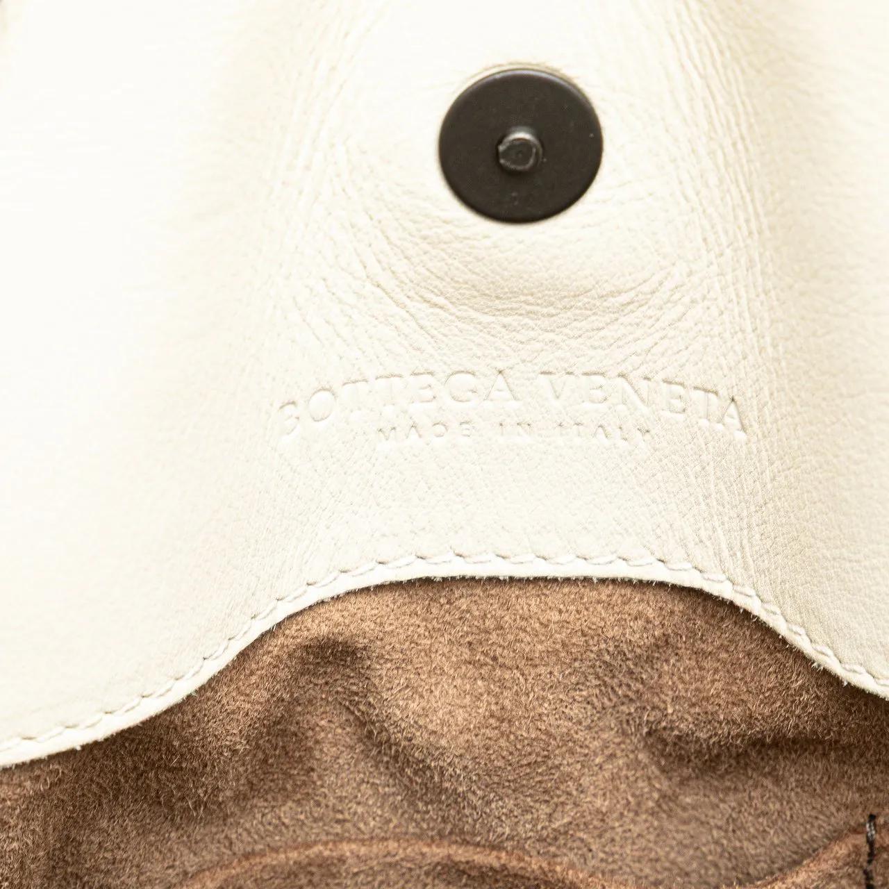 Thumbnail - Bottega Veneta Shopper - Medium Intrecciato Stitched Double Chain Tote - Gr. unisize - in Weiß - für Damen