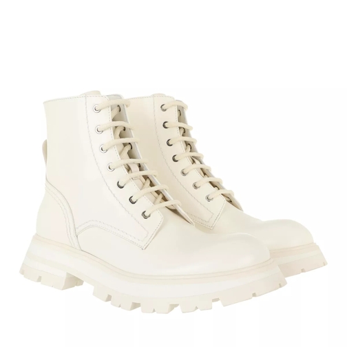 Alexander McQueen Wander Boots Leather White Lace up Boots