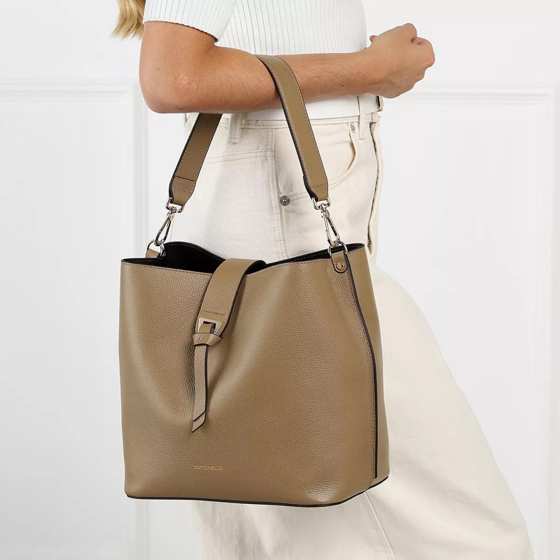 Coccinelle Bucket Bag Alba Handbag Bottalatino Leather Taupe(Image 2)