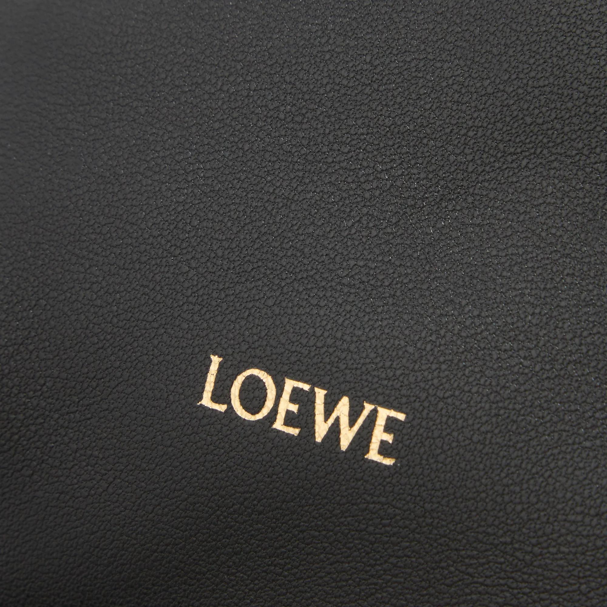 Loewe Satchels Flamenco Purse Mini Bag in zwart
