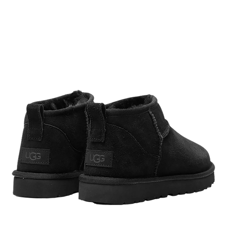 UGG Boot Classic Ultramini black black | Winterlaarzen