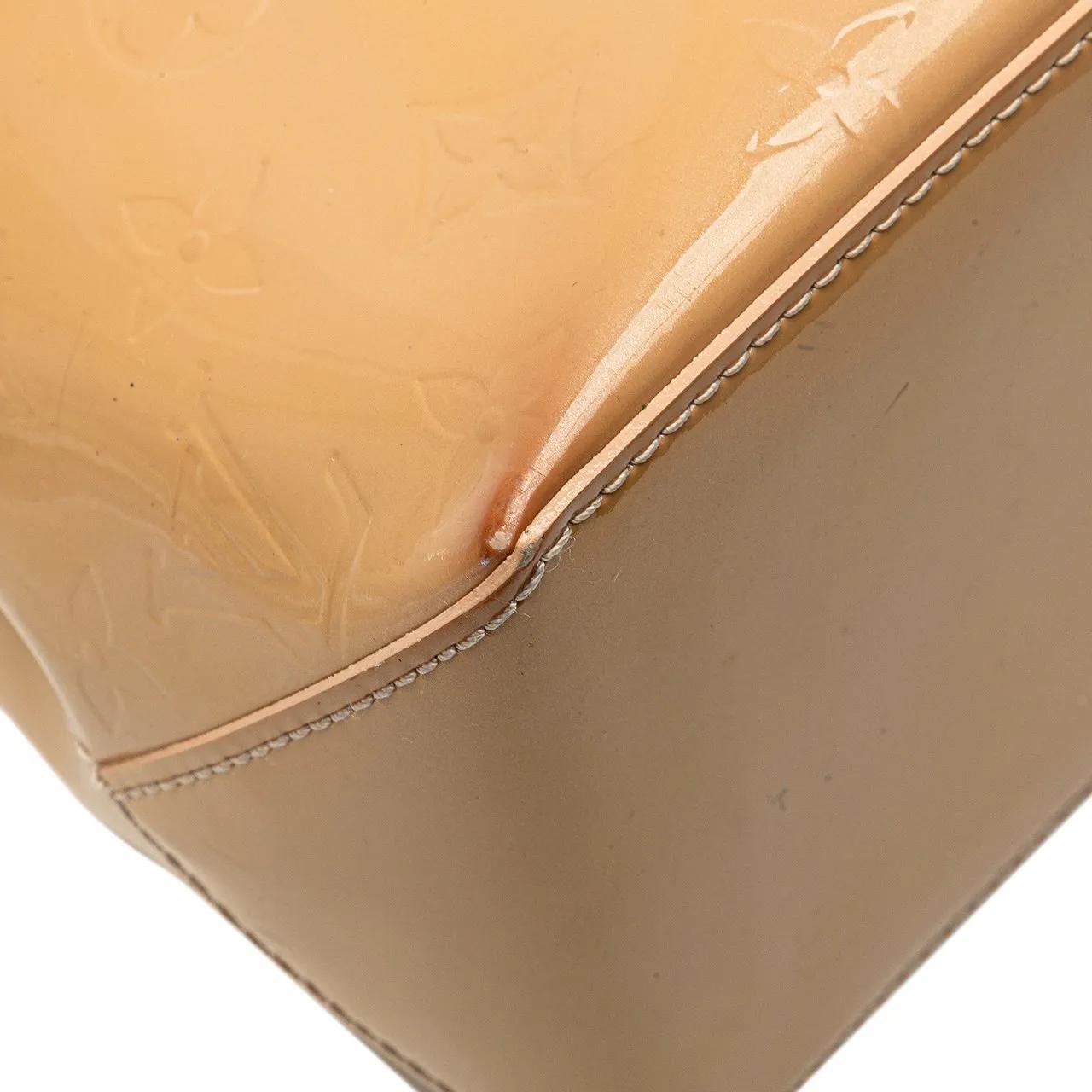 Thumbnail - Louis Vuitton Crossbody Bags - 1990-2025 Monogram Vernis Wilshire PM - Gr. unisize - in Braun - für Damen