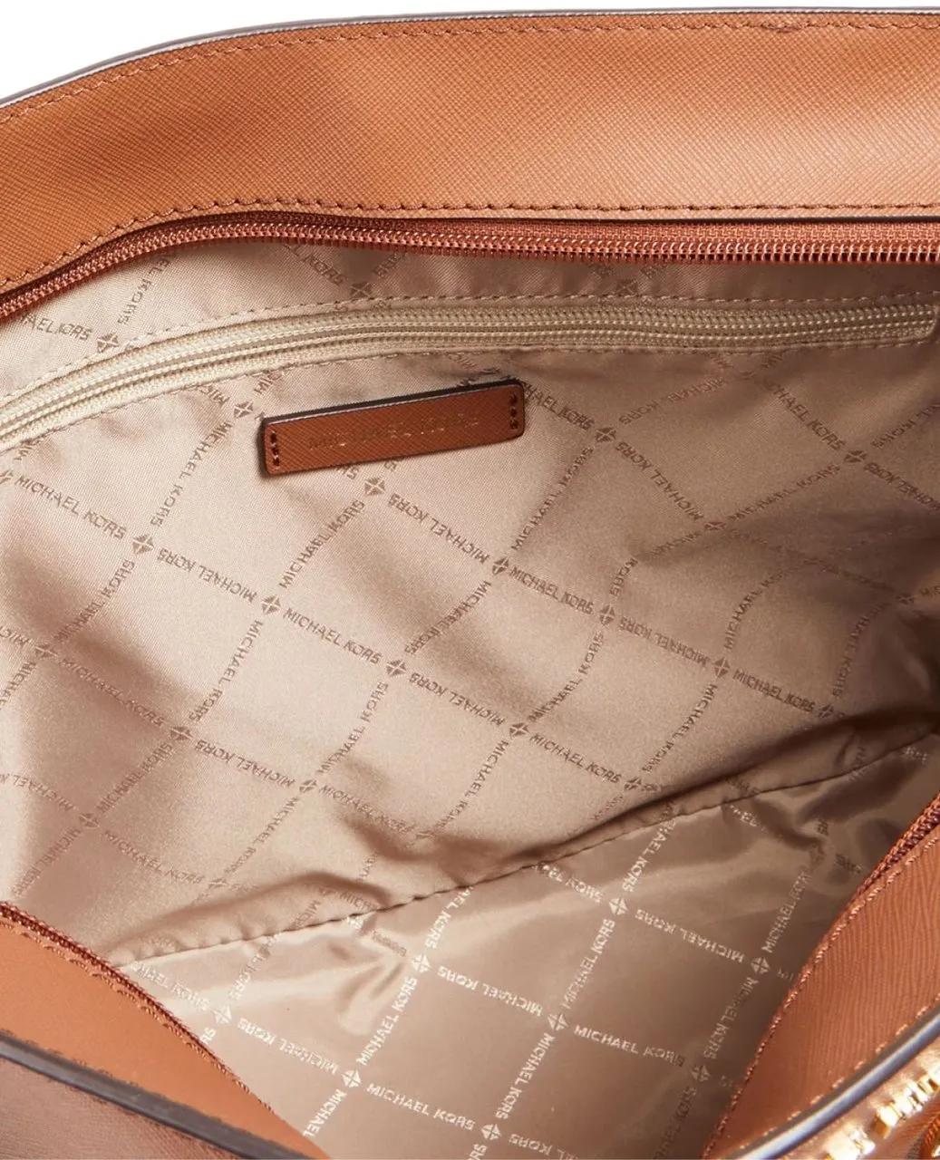 Michael Kors Shoppers & Totes Jet Set Chain Swag Tote Bag in bruin