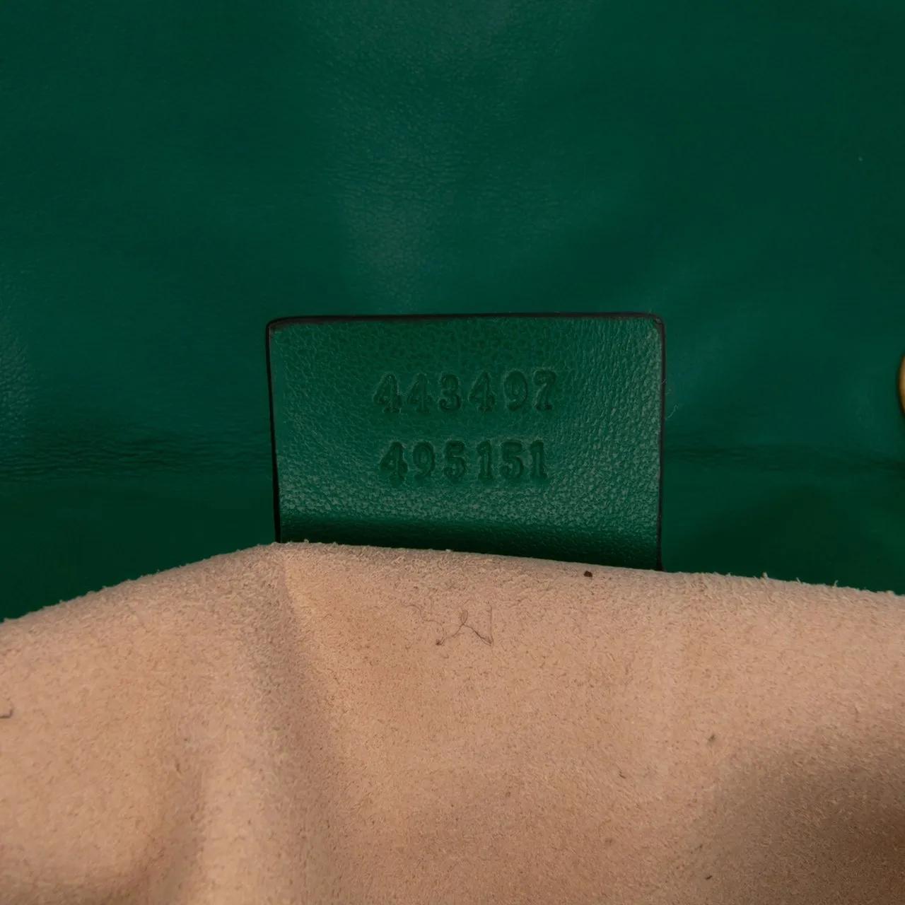 Thumbnail - Gucci Hobo Bags - Medium GG Marmont Matelasse Leather Shoulder Bag - Gr. unisize - in Grün - für Damen