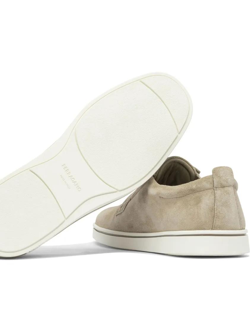 Thumbnail - Salvatore Ferragamo Loafer - Beige Suede Loafers With Rubber Sole - Gr. 8 - in Beige - für Damen