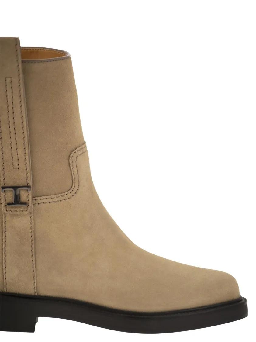 Thumbnail - Tod's Stiefel - Suede Ankle Boot With T Accessory - Gr. 38,5 (EU) - in Beige - für Damen