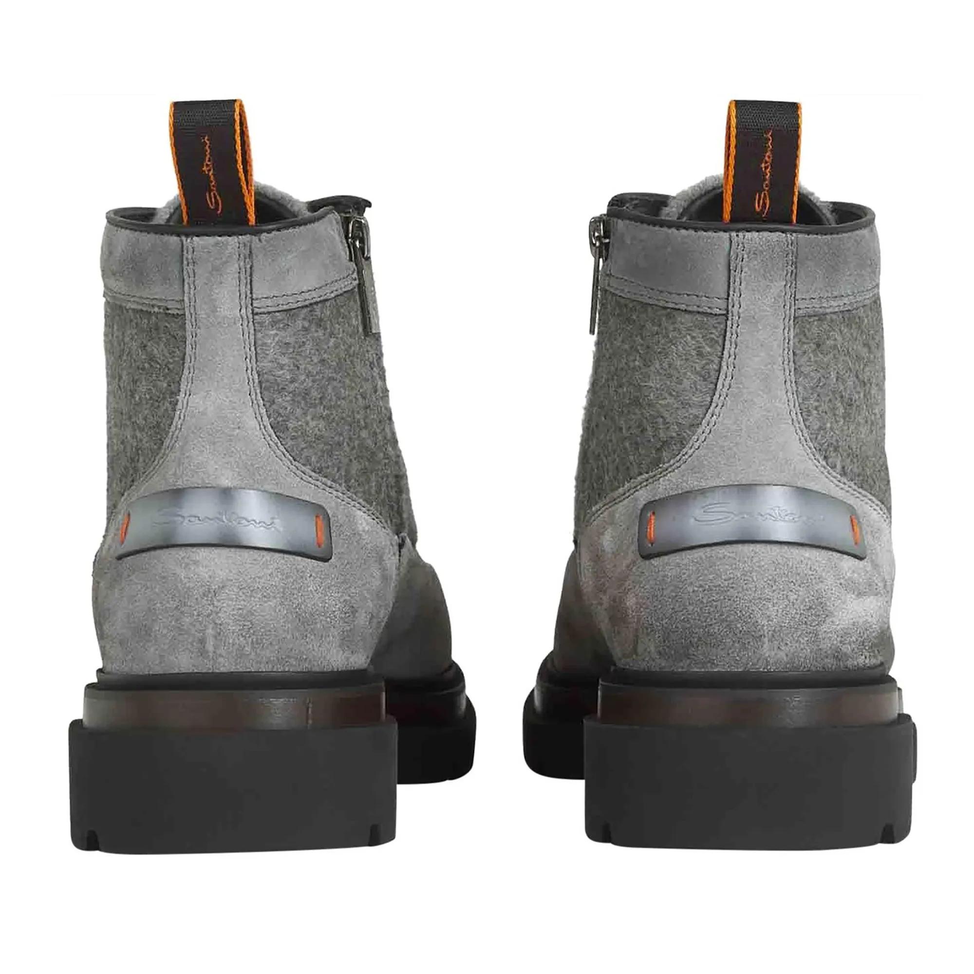 Santoni Boots Develop Suede Boots in meerkleurig
