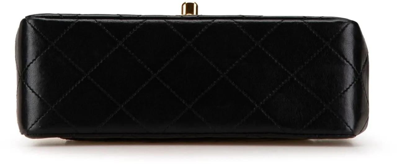 Chanel Shoppers Mini Square Classic Lambskin Flap in zwart