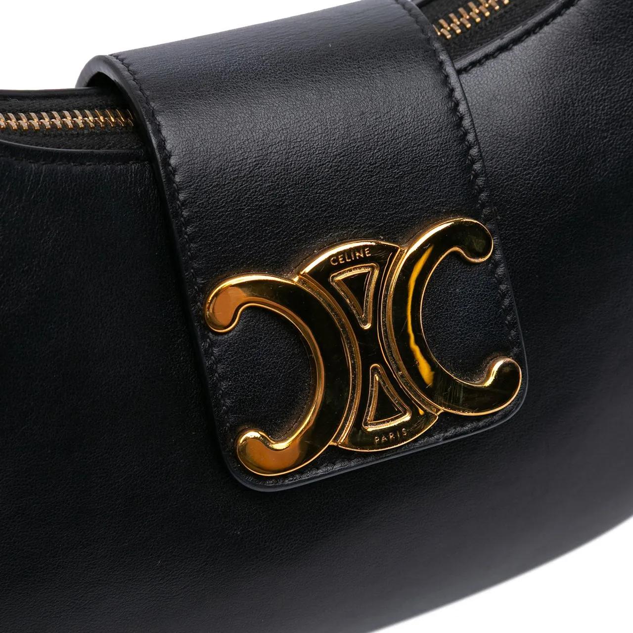 Thumbnail - Celine Hobo Bags - Medium Calfskin Triomphe Ava Shoulder Bag - Gr. unisize - in Schwarz - für Damen