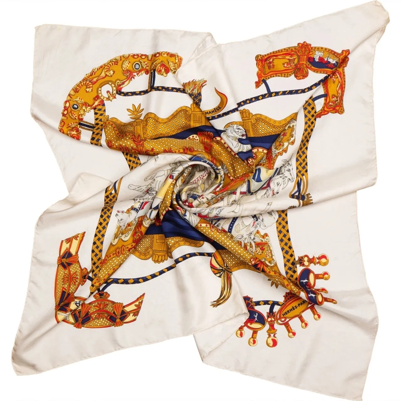Hermès Wollschal Hermes Classic "Carriage" Silk Carre 90 Scarf Tuch weiß