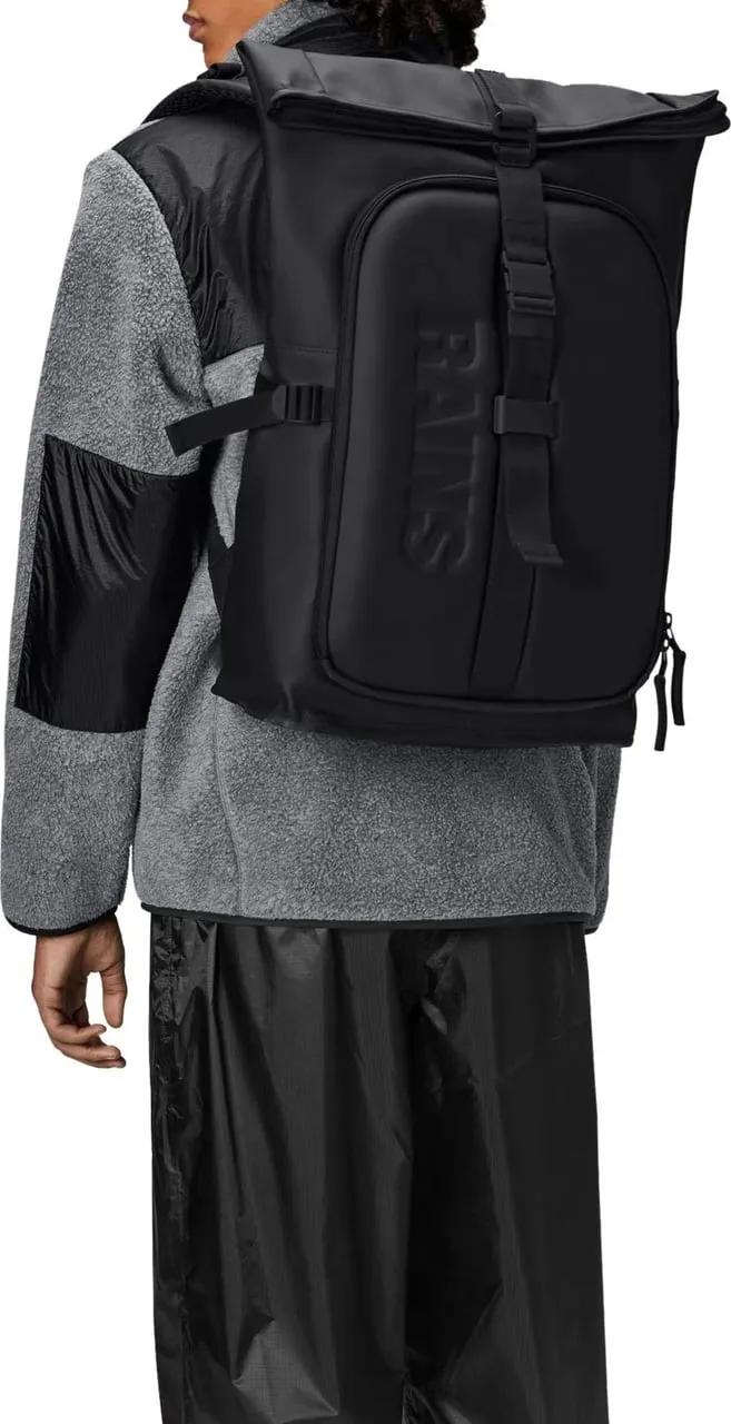 Rains Rugzakken Bags Black in zwart