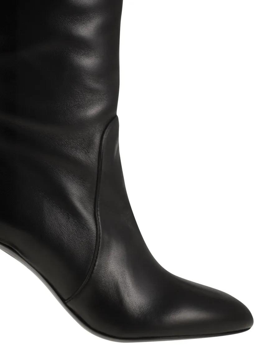 Thumbnail - Stuart Weitzman Stiefel - Babette - Leather Tube Boot - Gr. 39,5 (EU) - in Schwarz - für Damen