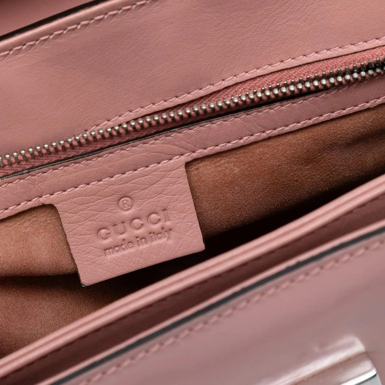 Thumbnail - Gucci Crossbody Bags - Medium Smooth Calfskin Bamboo Lady Lock Handbag - Gr. unisize - in Gold - für Damen