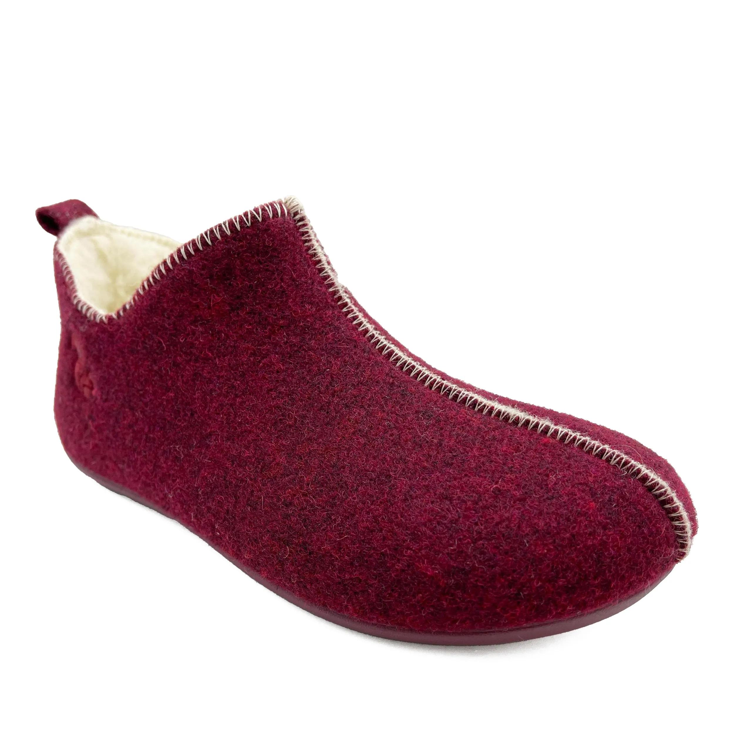 thies Sneakers - thies 1856 ® Slipper Boots wine with Eco Wool (W) - Gr. 36 (EU) - in Rot - für Damen