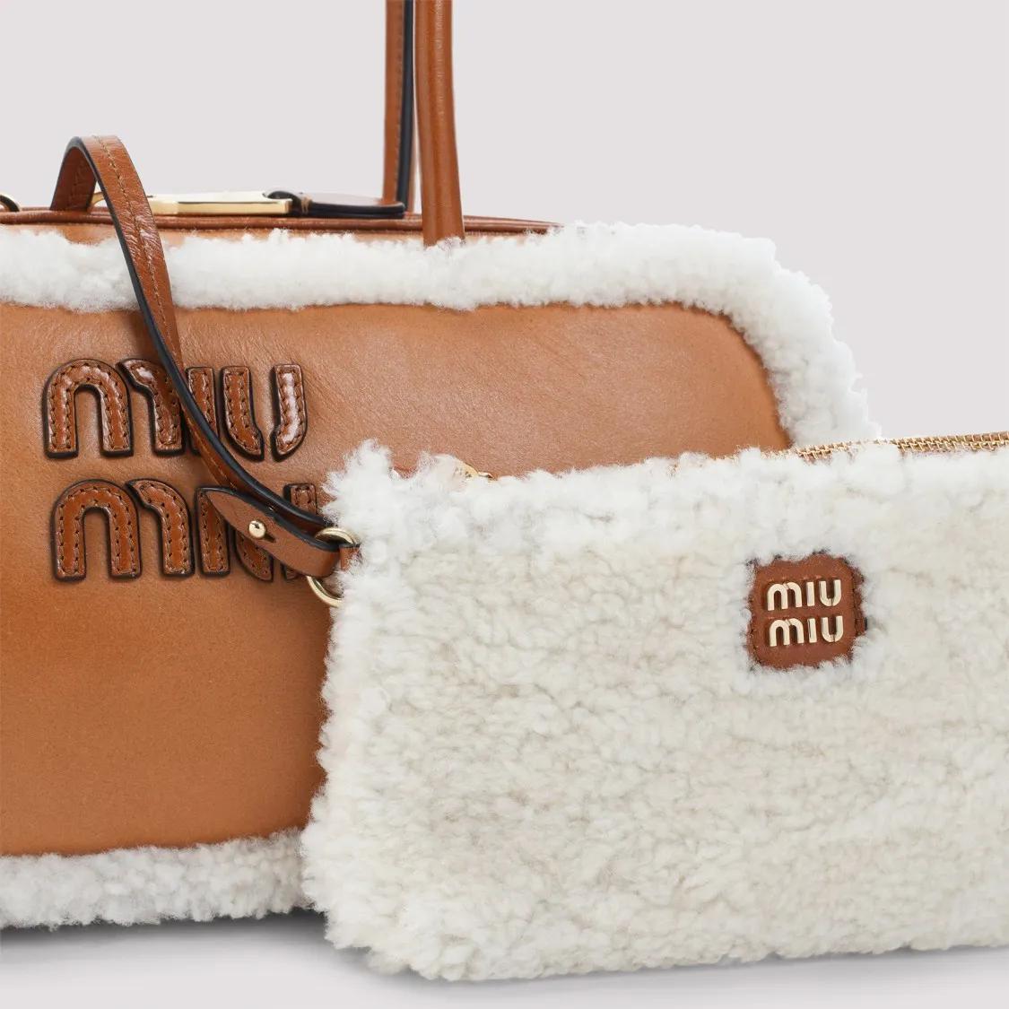 Thumbnail - Miu Miu Hobo Bags - Cognac Brown Calf Leather Bauletto Shoulder Bag - Gr. unisize - in Braun - für Damen