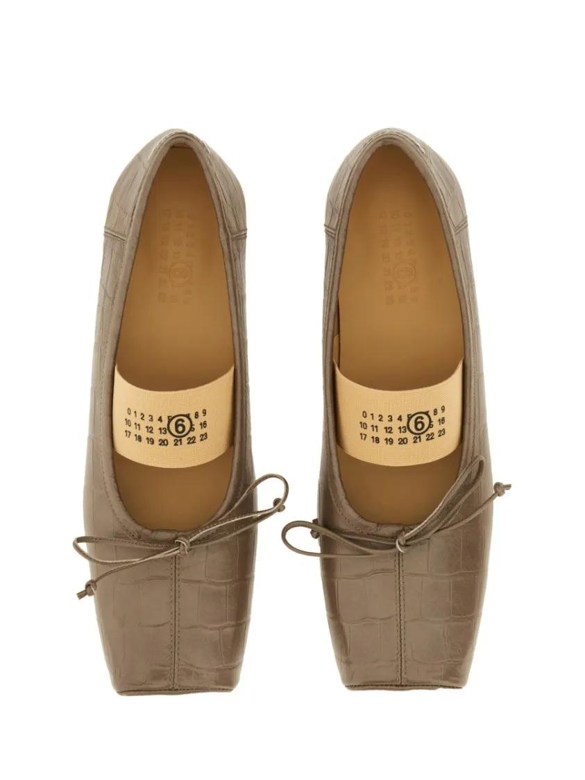 Thumbnail - Crocodile-Effect Leather Ballerina - Gr. 35 (EU) - in Grau